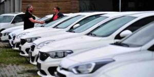 Yolların Anahtarı Emeklide! Cumhuriyet Tarihinin En Kapsamlı Taşıt Desteği: Emeklilere Özel ‘Sıfır Otomobil’ Paketi Geliyor.