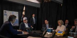 Trump’ın fonundaki haritada Türkiye öne çıktı