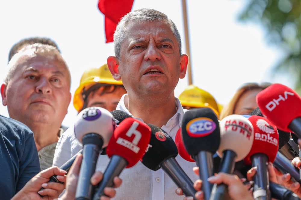 Özgür Özel’den Vatandaşa Sert Çıkış